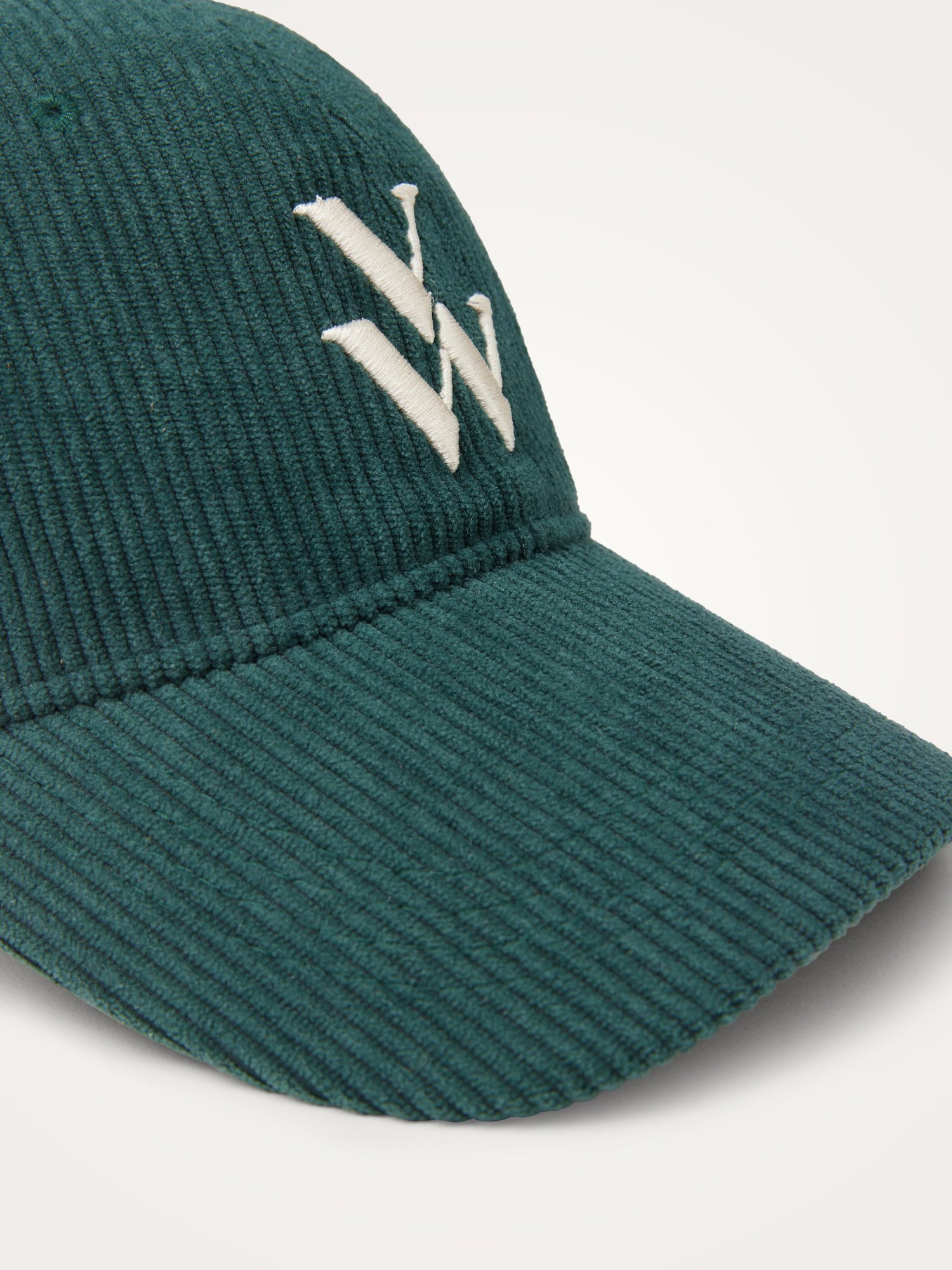 Șapcă damă Vanessa Wu Sia Verde închis – catifea reiată, monogramă VW brodată, mărime unică